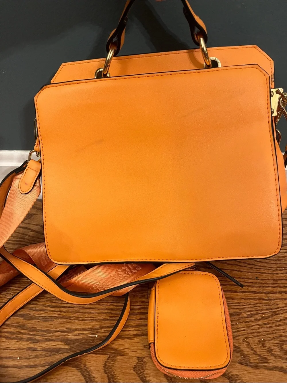Steve Madden Bevelyn / Evelyn Crossbody Bag Set Orange